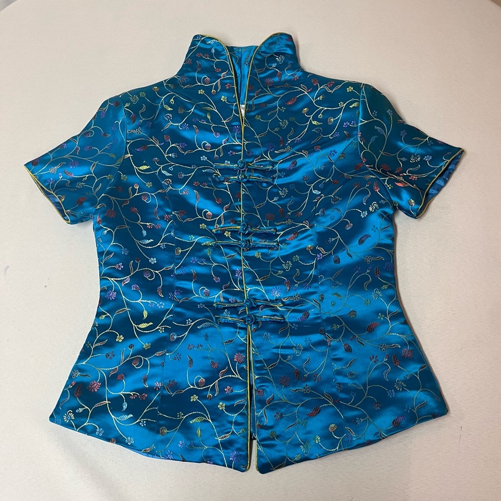 2/$20 / Traditional Chinese Brocade Turquoise & Gold Short Sleeve Blouse